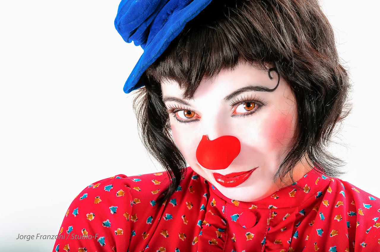 Artista da TripCirco fotografada por Jorge Franzoni